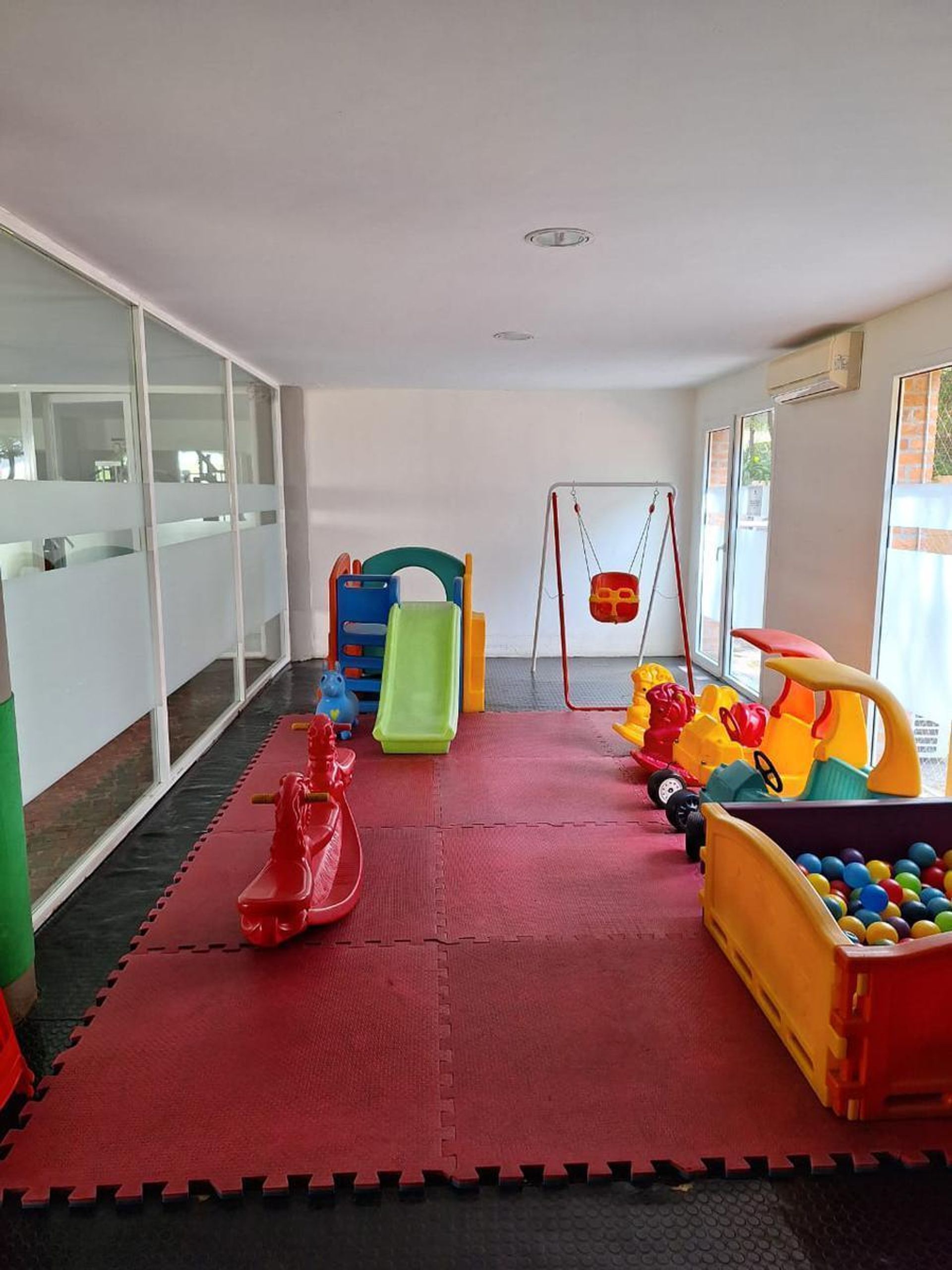 Venta departamento en San Isidro Central. Permuta