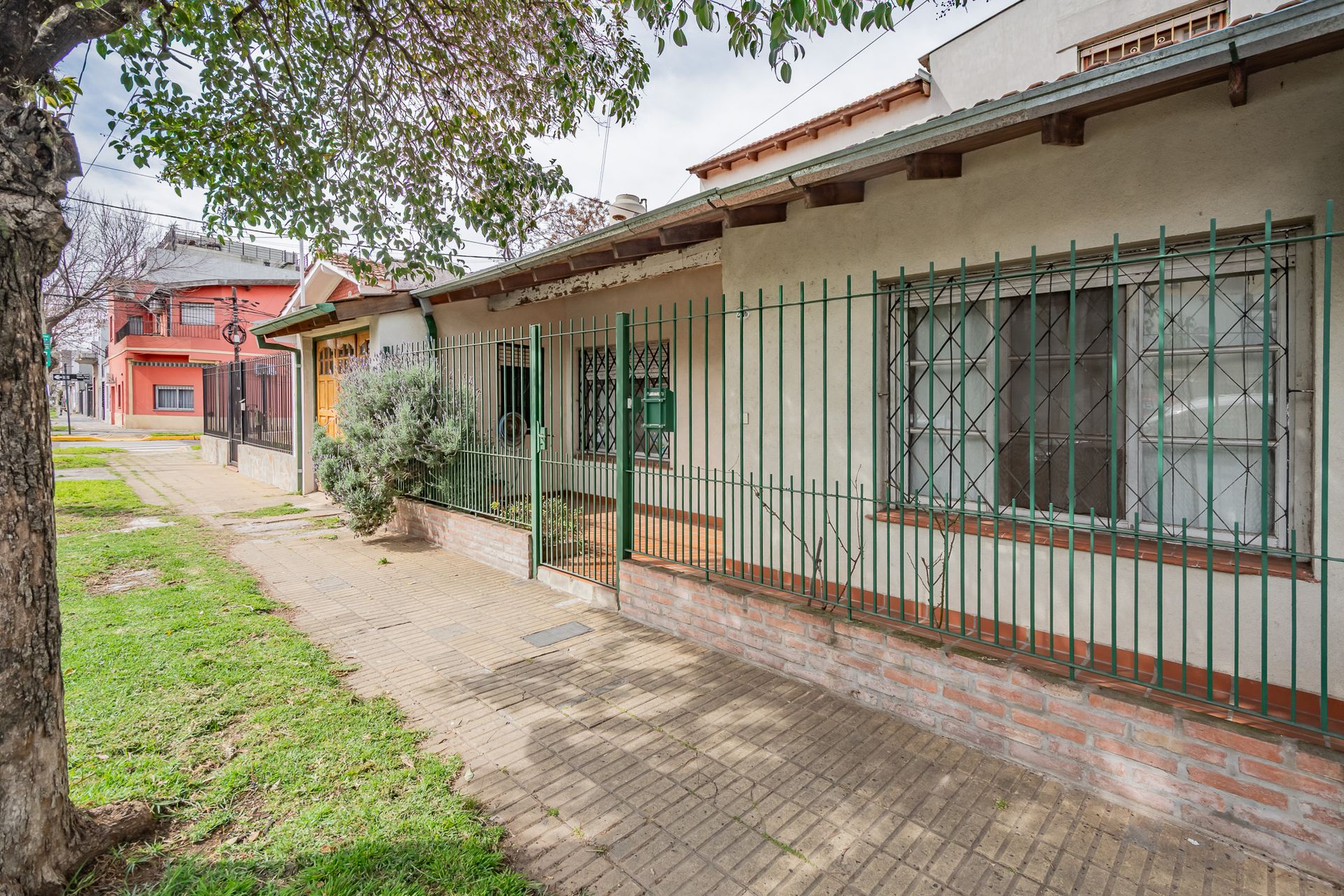 4-room house for sale with office, playroom, Olivos
