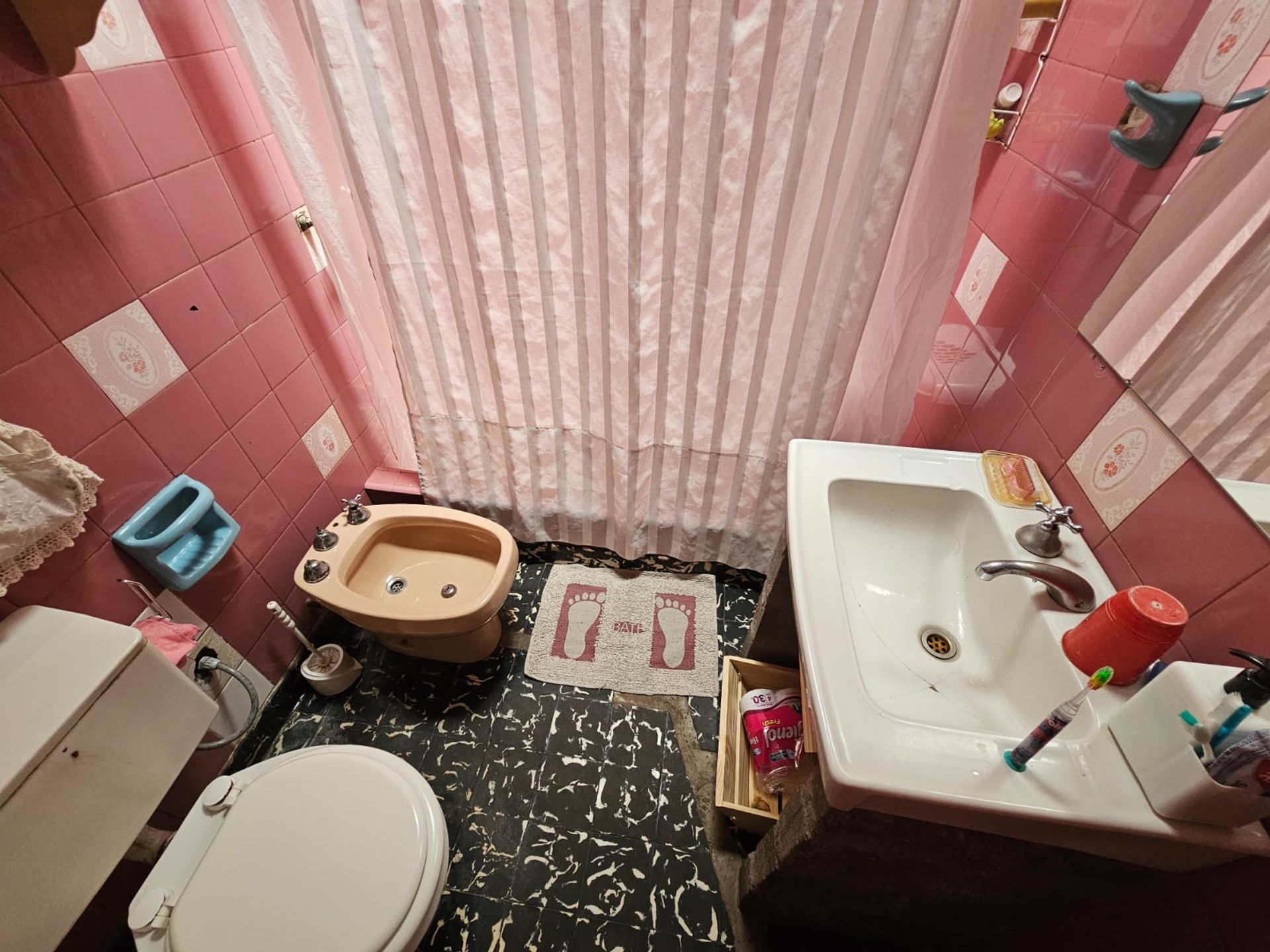 Casa venta 4 amb lote Ricardo Rojas fondo y pileta