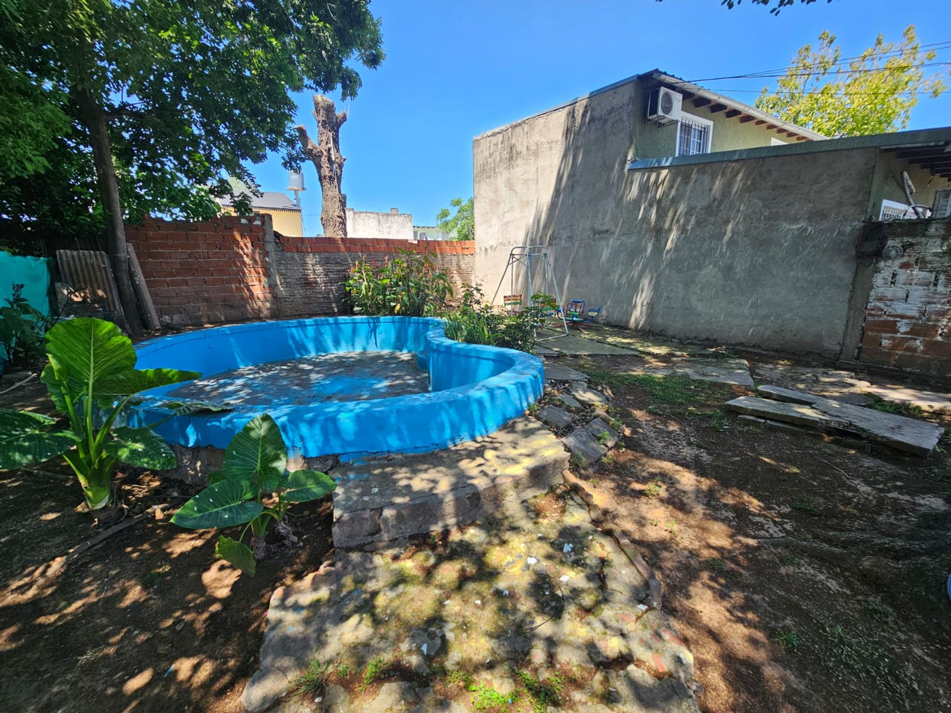 Casa venta 4 amb lote Ricardo Rojas fondo y pileta