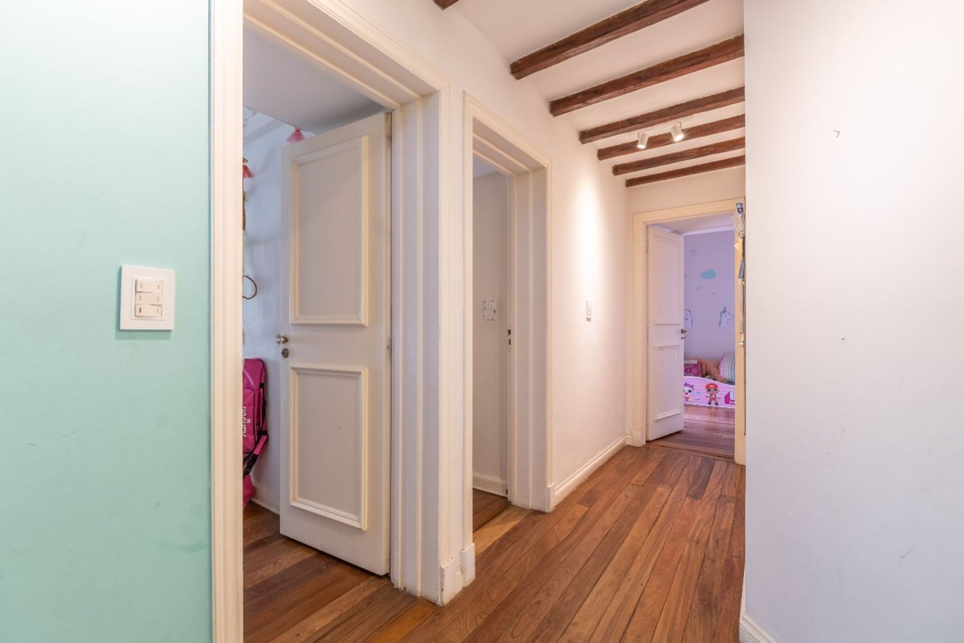 Casa. 5 Ambientes. Acassuso. 2 Cocheras