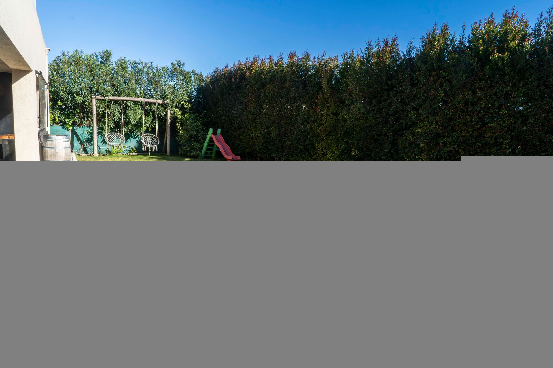 Casa En Venta Alvear De Benavidez 4 Dorm Pileta