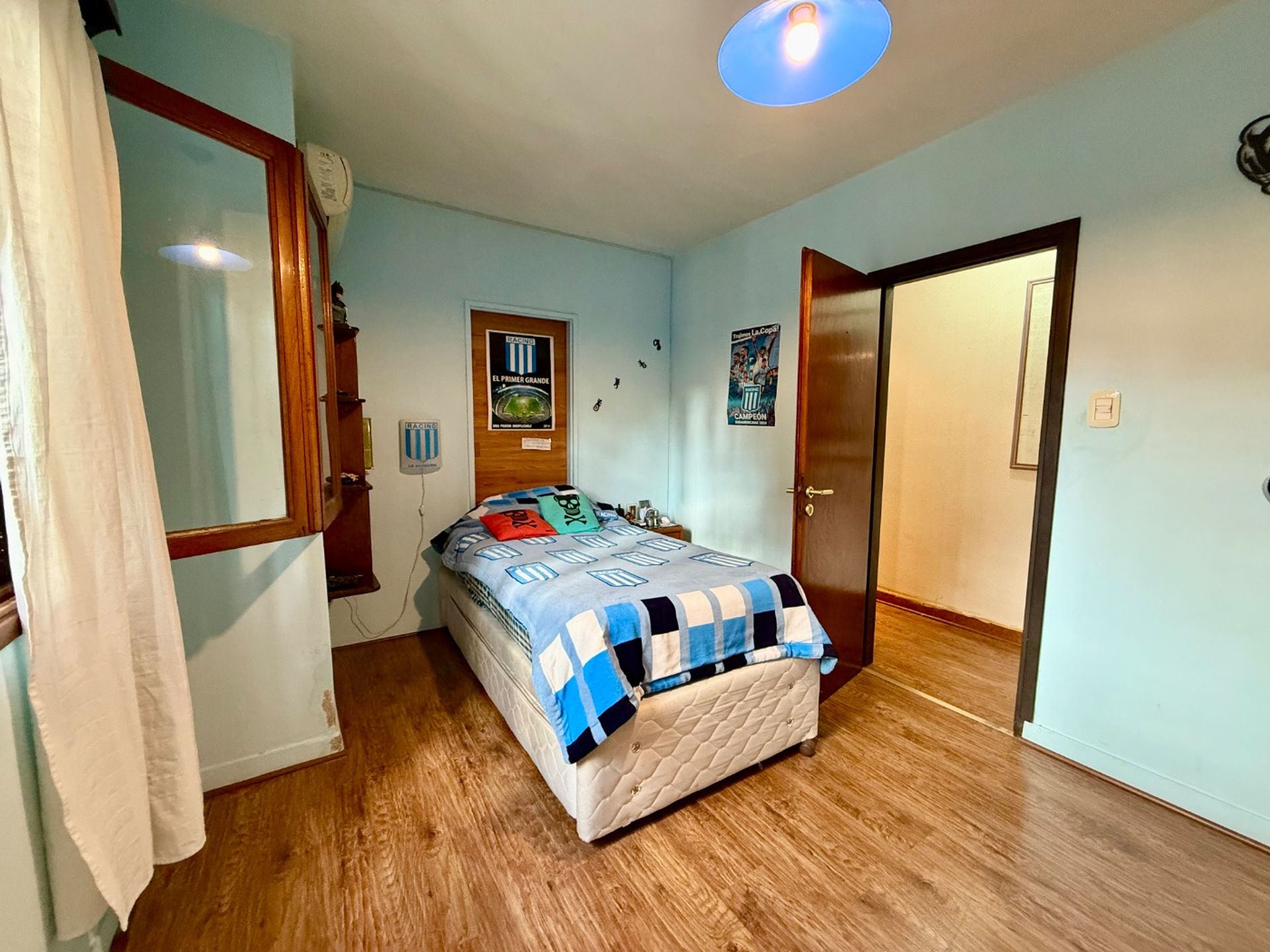 Venta Casa 4 amb quincho. Olivos ACEPTA PERMUTA