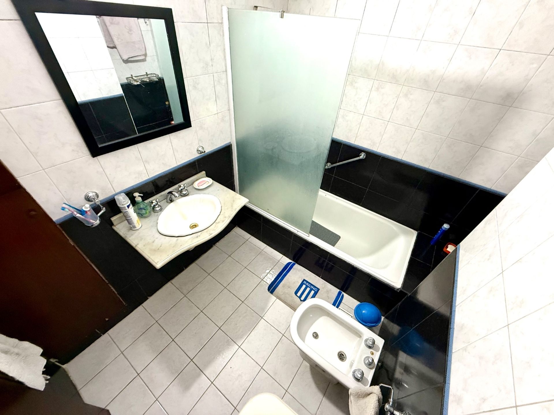 Venta Casa 4 amb quincho. Olivos ACEPTA PERMUTA