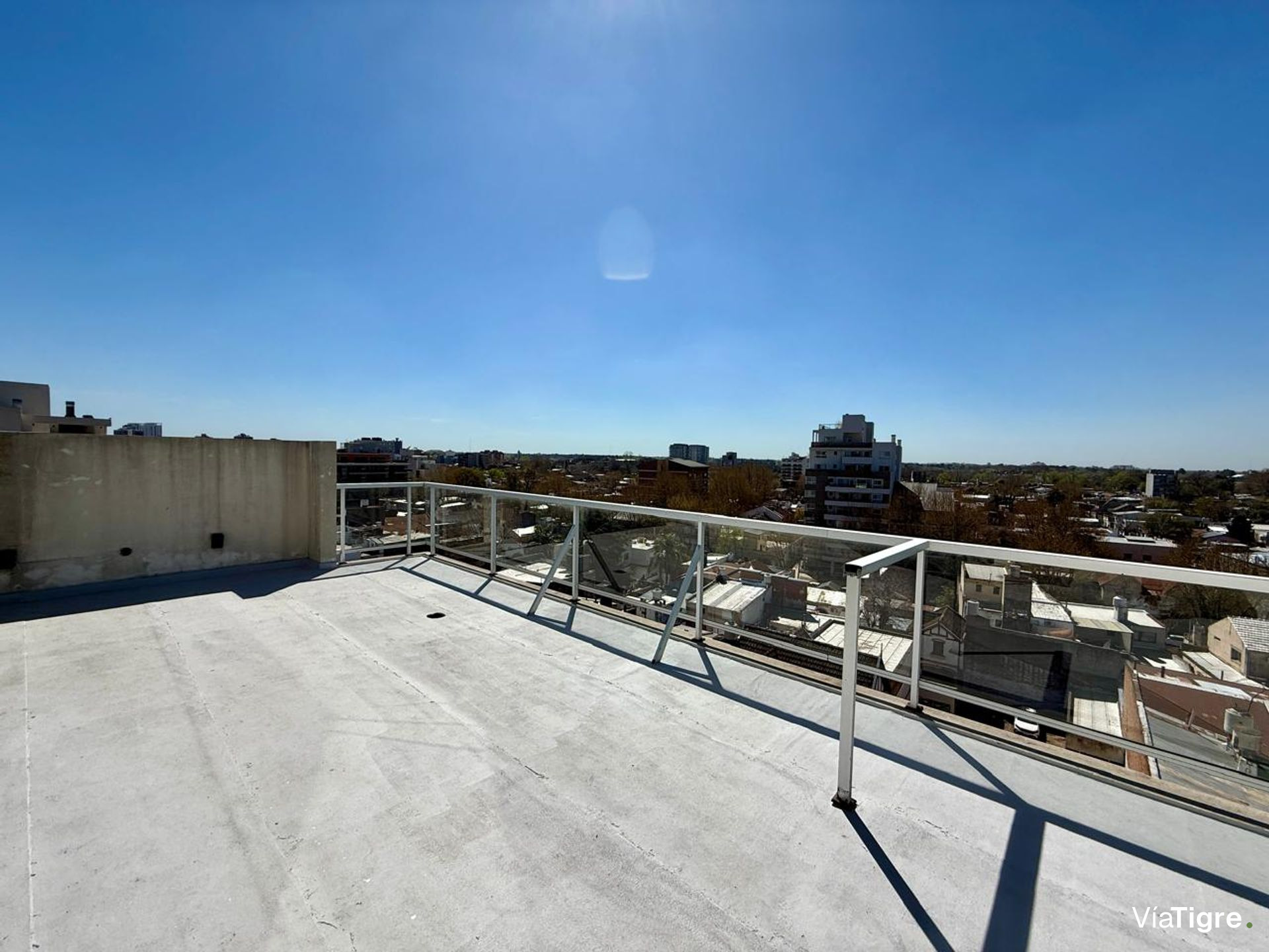 VENTA Departamento 2 ambientes balcón Tigre