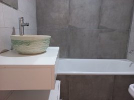 VENTA Depto 2 amb c/cocheras pileta y seg 24hs
