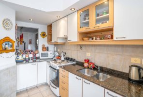 5-room triplex house with garden and pool for sale in Florida