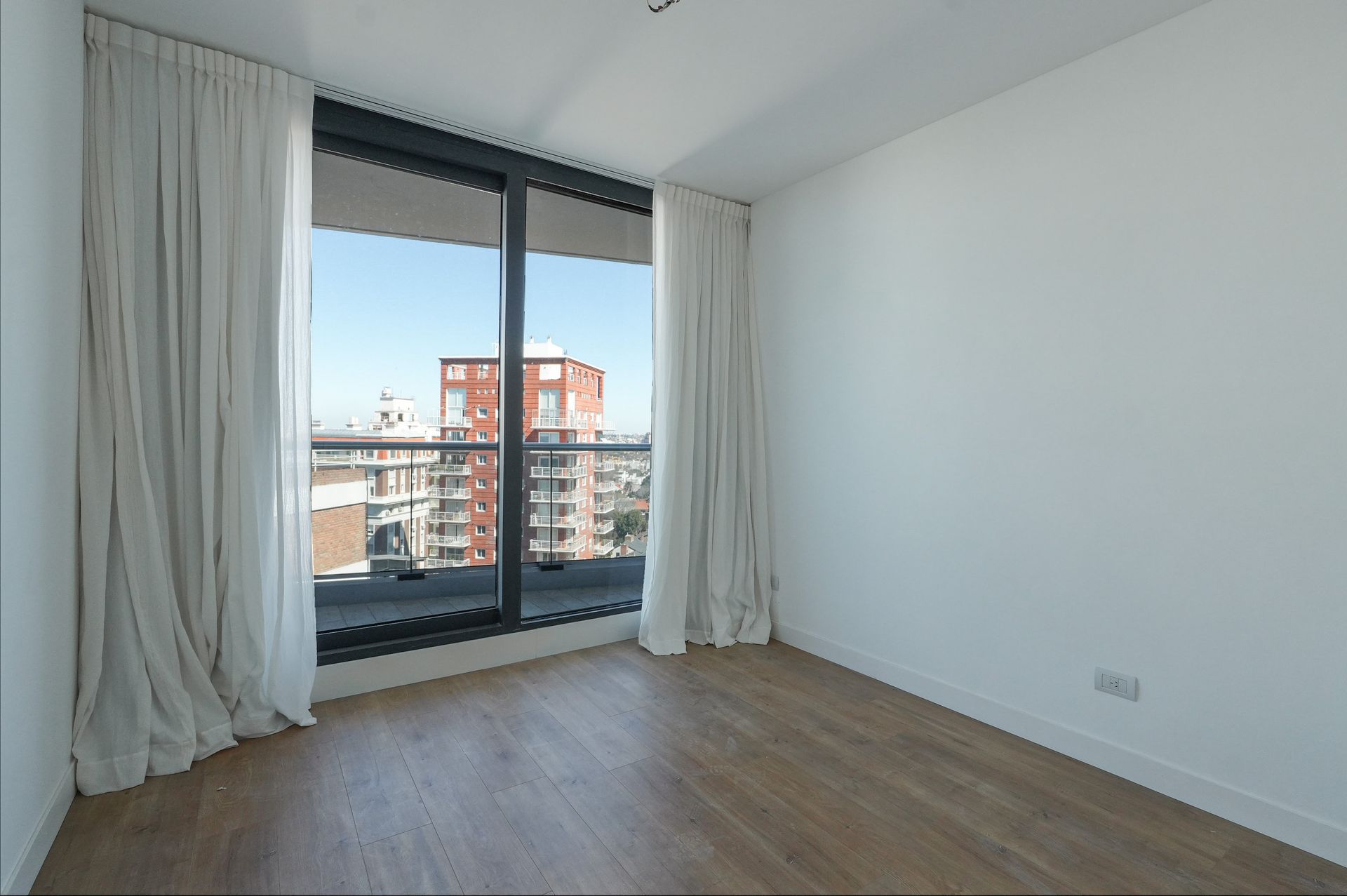 Alquiler 4 Amb C/3 Coch -Full Amenities- La Lucila