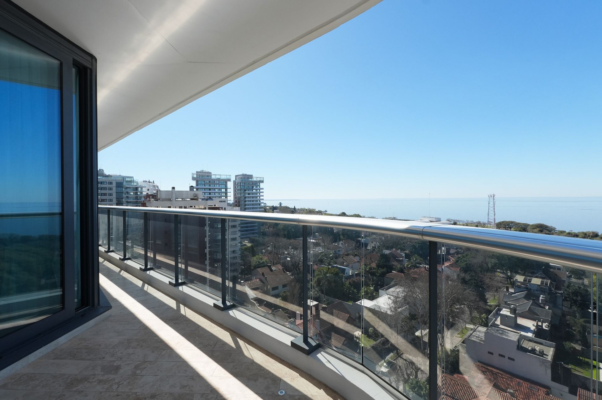 Alquiler 4 Amb C/3 Coch -Full Amenities- La Lucila