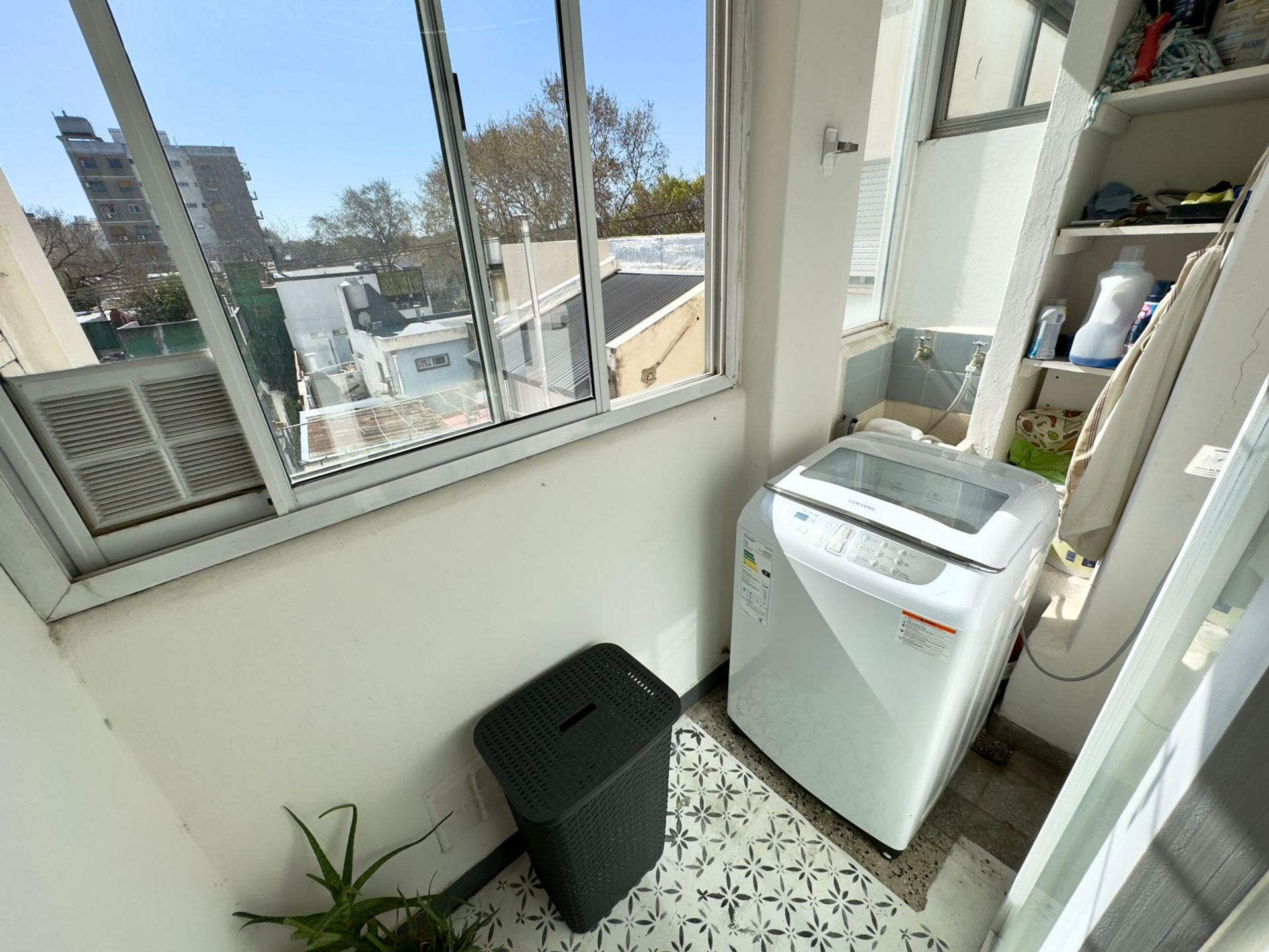 Venta depto 3amb Vicente López 3er piso ascensor