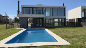 Alquiler de casa 4 ambientes c/amarra B. El Canal