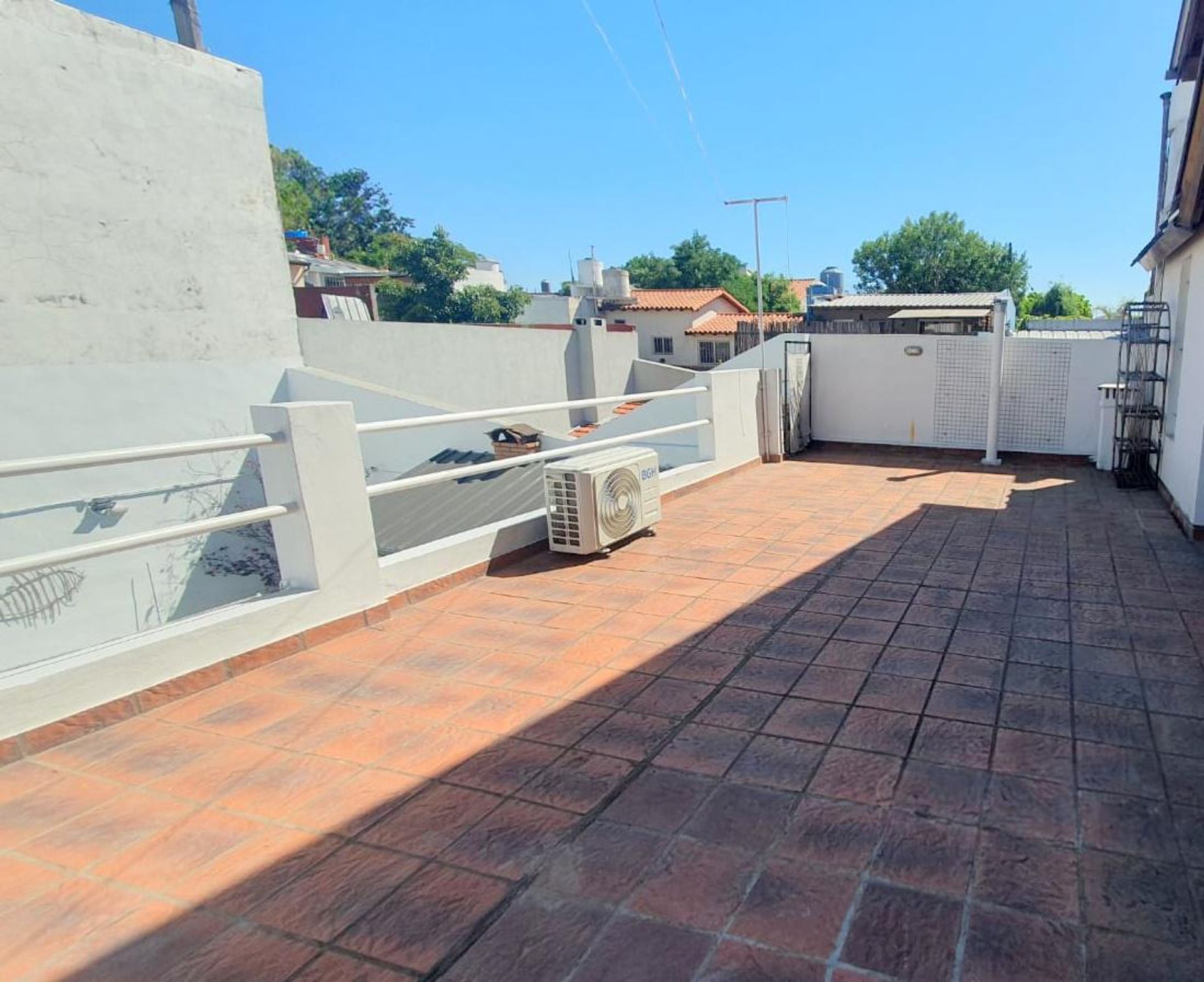 Venta casa 7 amb garage quincho y pileta - Florida