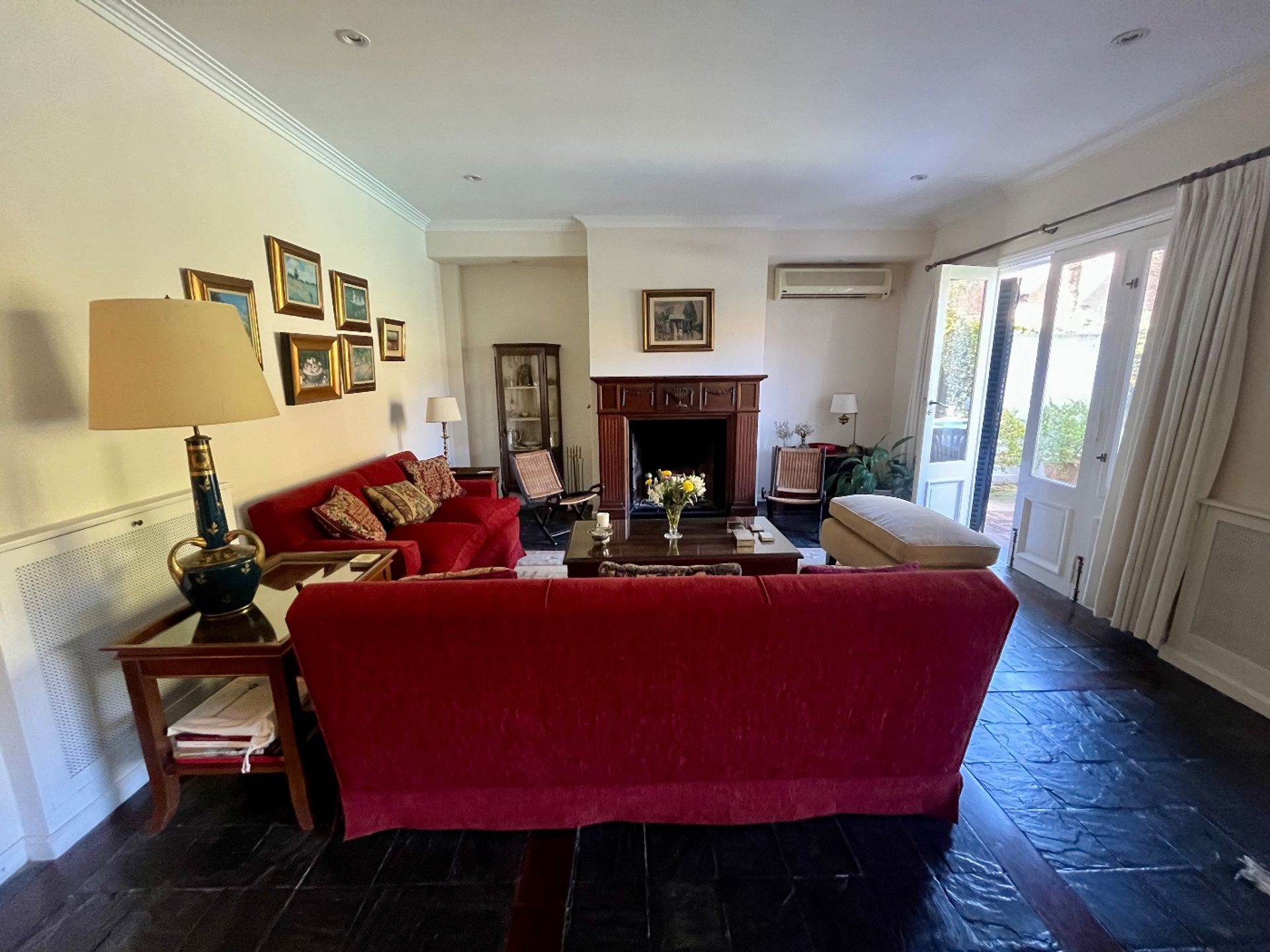 Casa en venta en Martinez 7 ambientes jardin