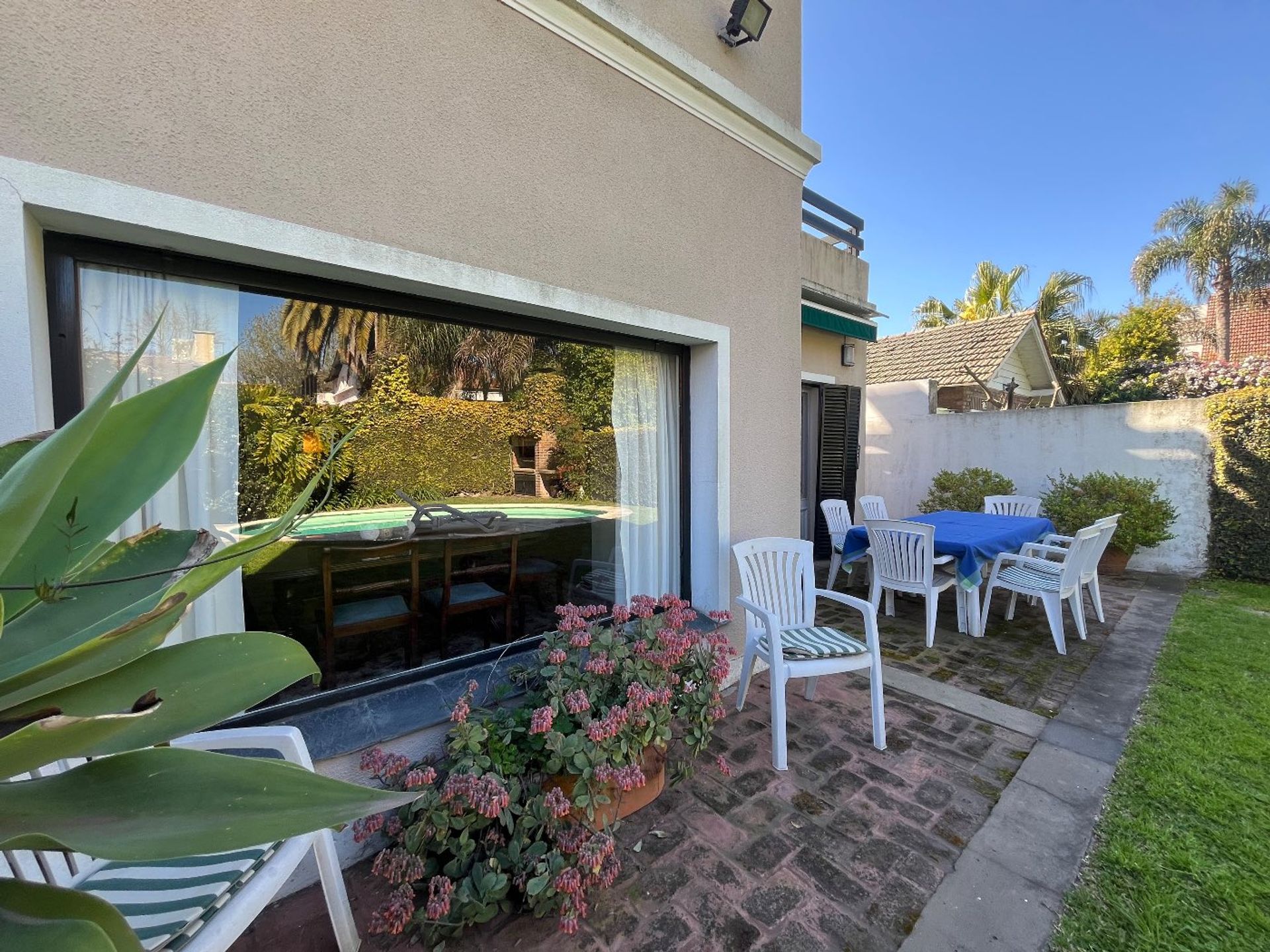 Casa en venta en Martinez 7 ambientes jardin