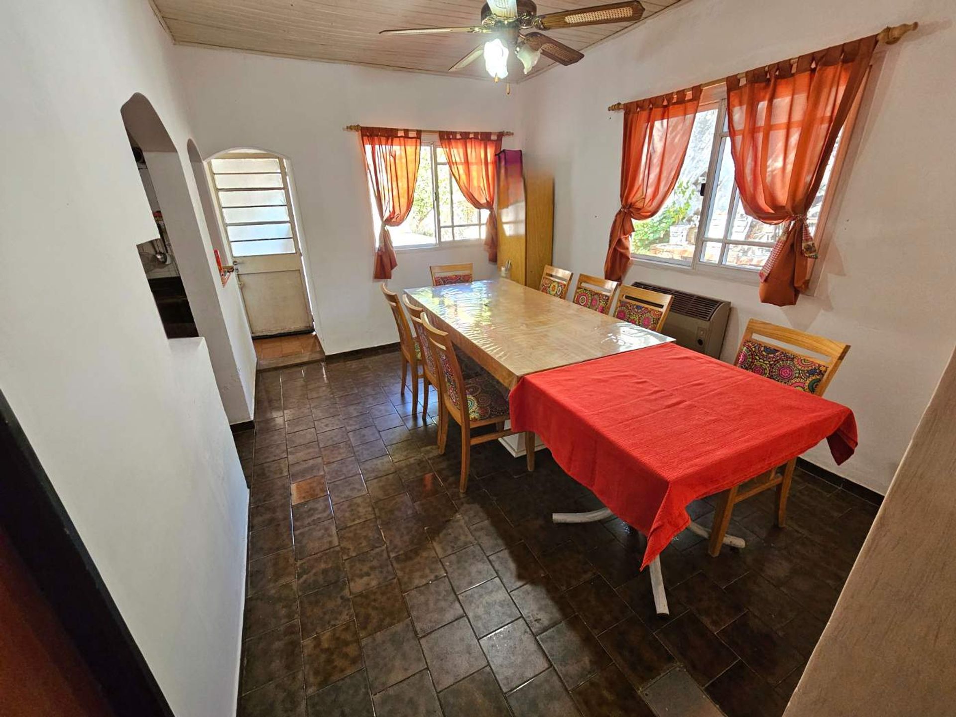 CASA VENTA FLORIDA OESTE 6 AMB cochera y patio