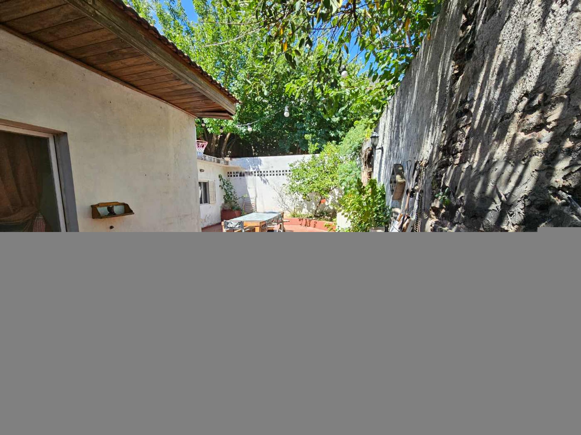 CASA VENTA FLORIDA OESTE 6 AMB cochera y patio