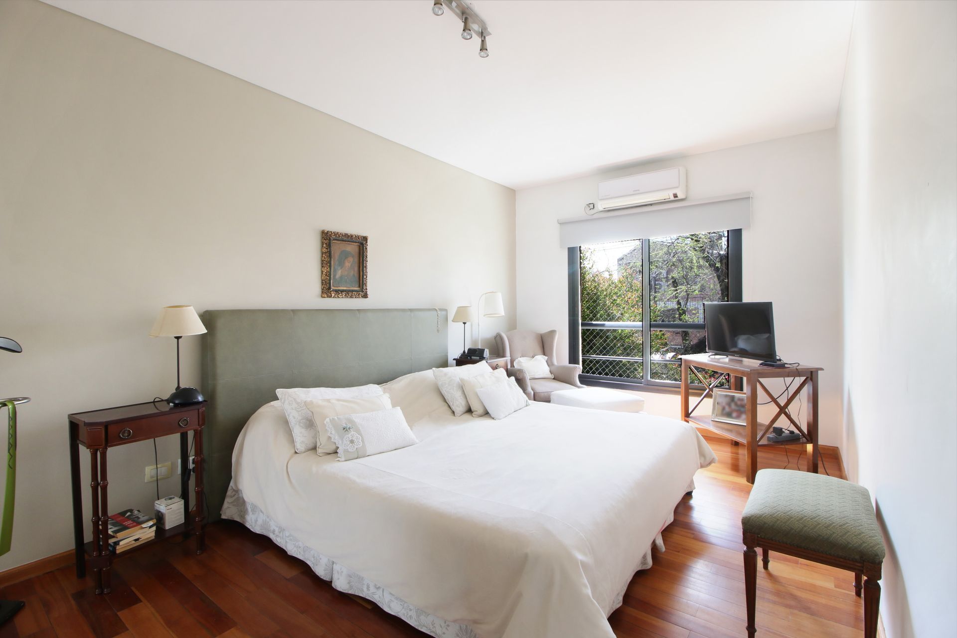 Alquiler - 3 Dorm - Cochera - Solar De San Isidro