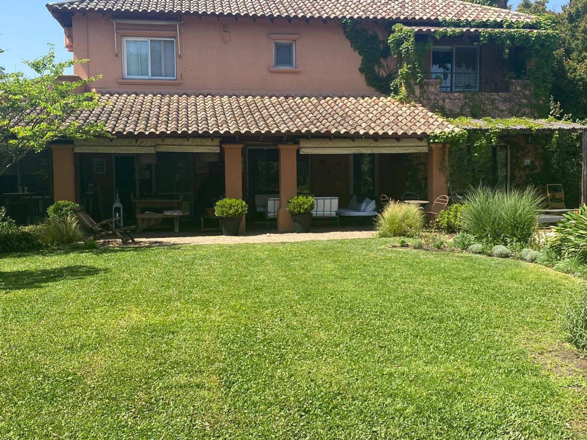 Casa alquiler temp. Santa Barbara 5 amb en Febrero