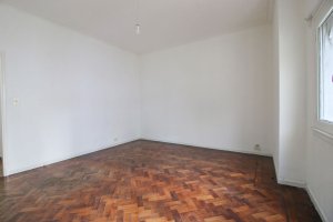 Venta PH 3 ambientes Florida con balcón y jardín