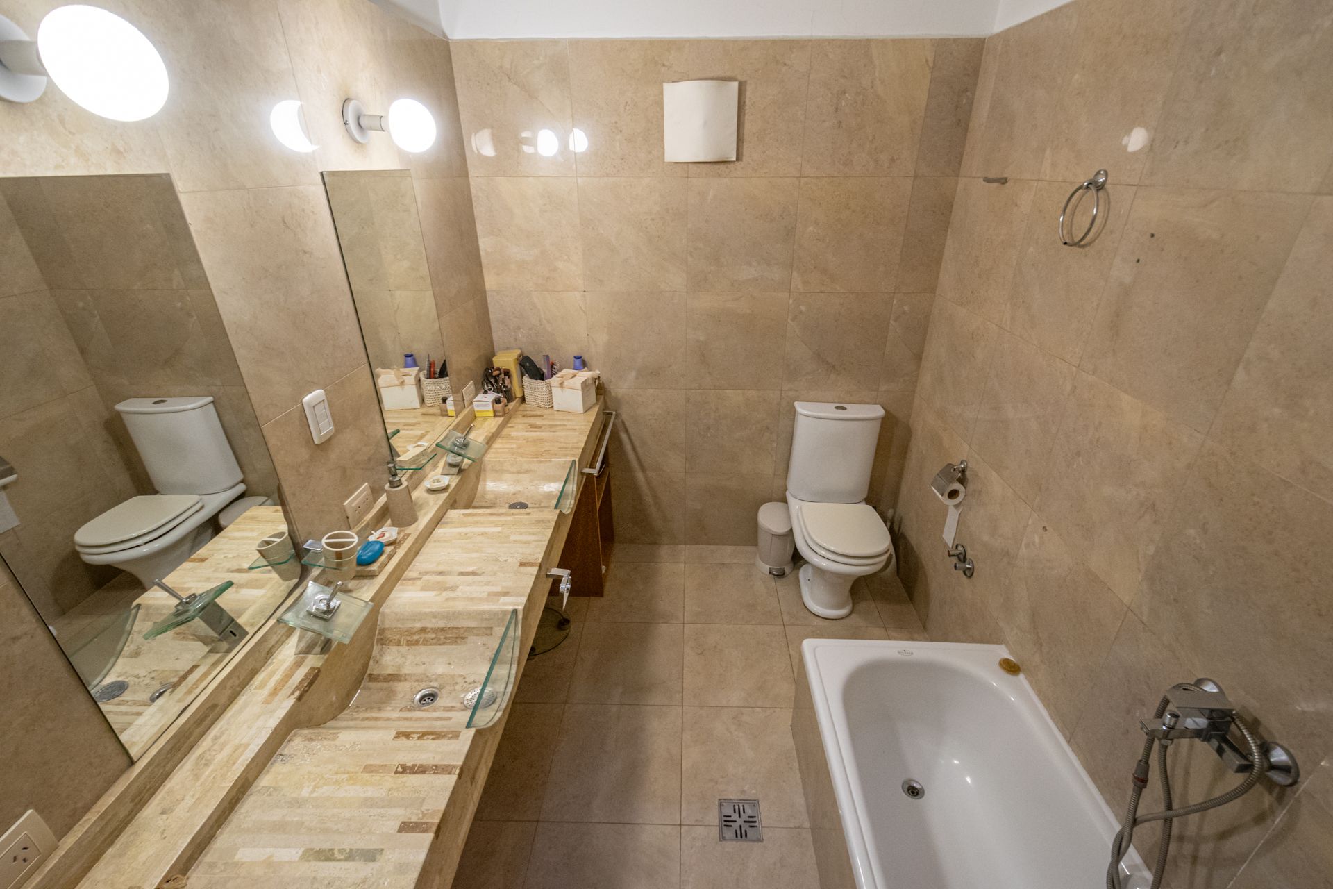 Casa En Venta San Fernando 5 Amb+Dep Jardin Garaje