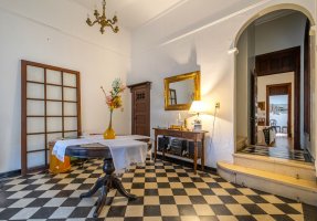 Casa En Venta San Fernando 5 Amb+Dep Jardin Garaje