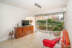Apartment for Sale, Sucre Complex, 2 Rooms, Parking, Security