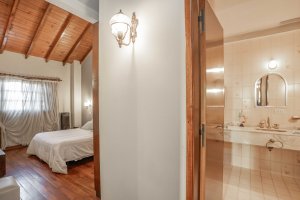 5-Room House for Sale in Munro