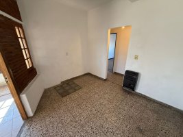 PH 3 Rooms for Sale – Munro, Ideal Investment