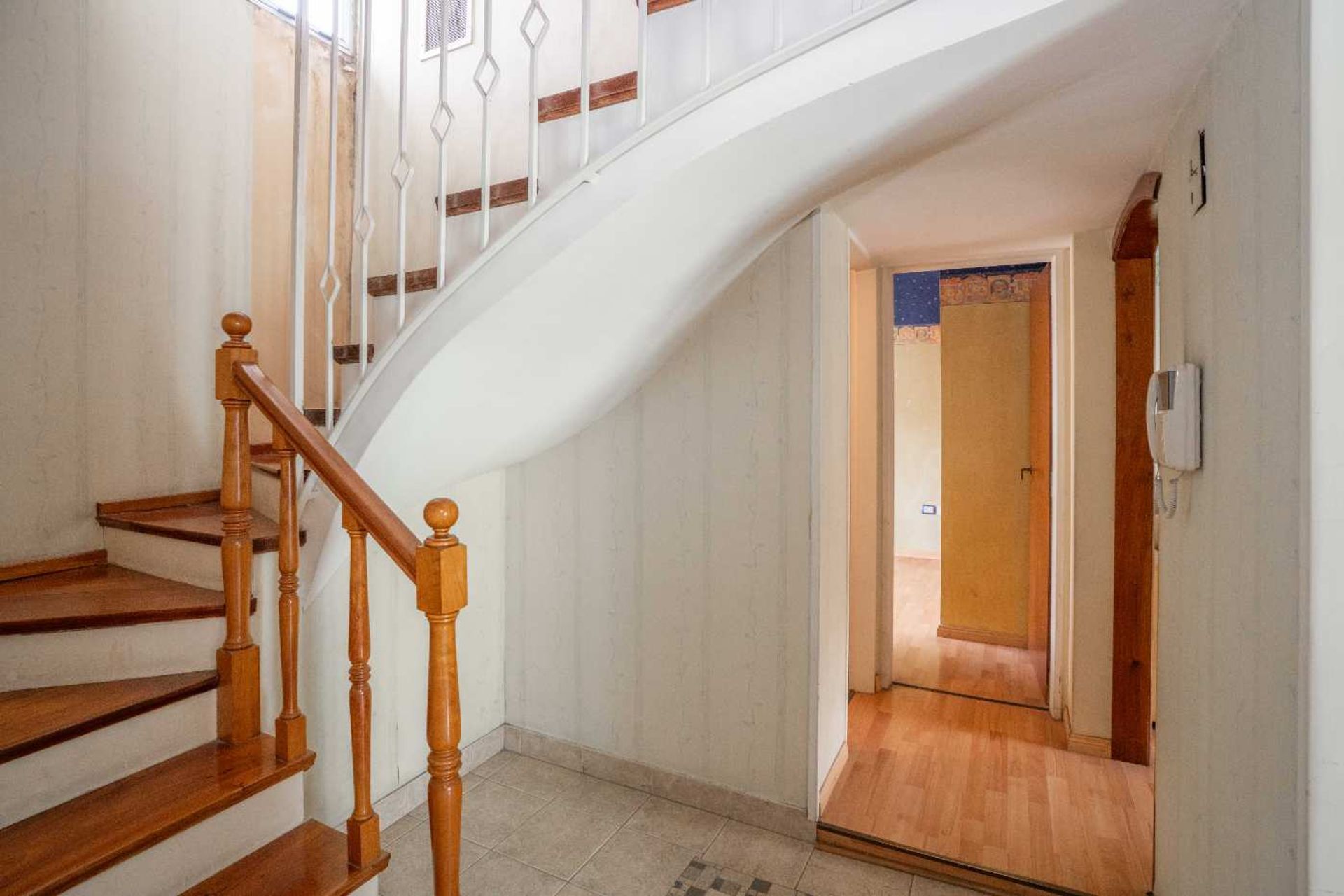 Venta Casa 7 Ambientes Olivos Roche Multifamiliar