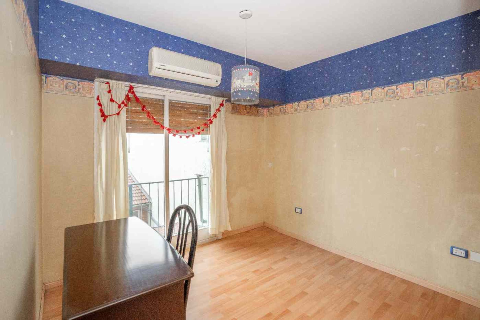 Venta Casa 7 Ambientes Olivos Roche Multifamiliar
