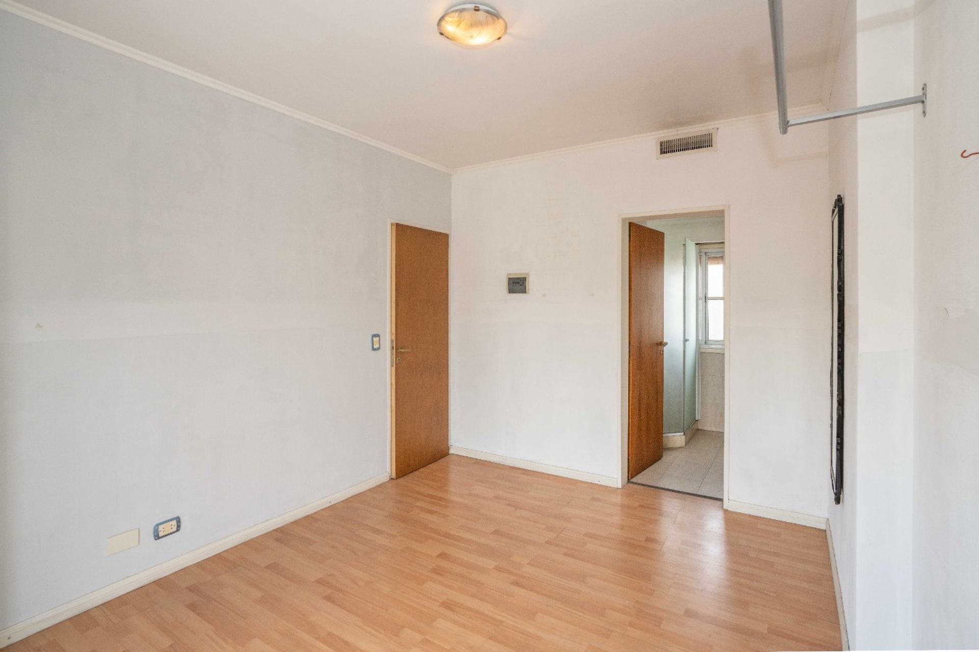 Venta Casa 7 Ambientes Olivos Roche Multifamiliar