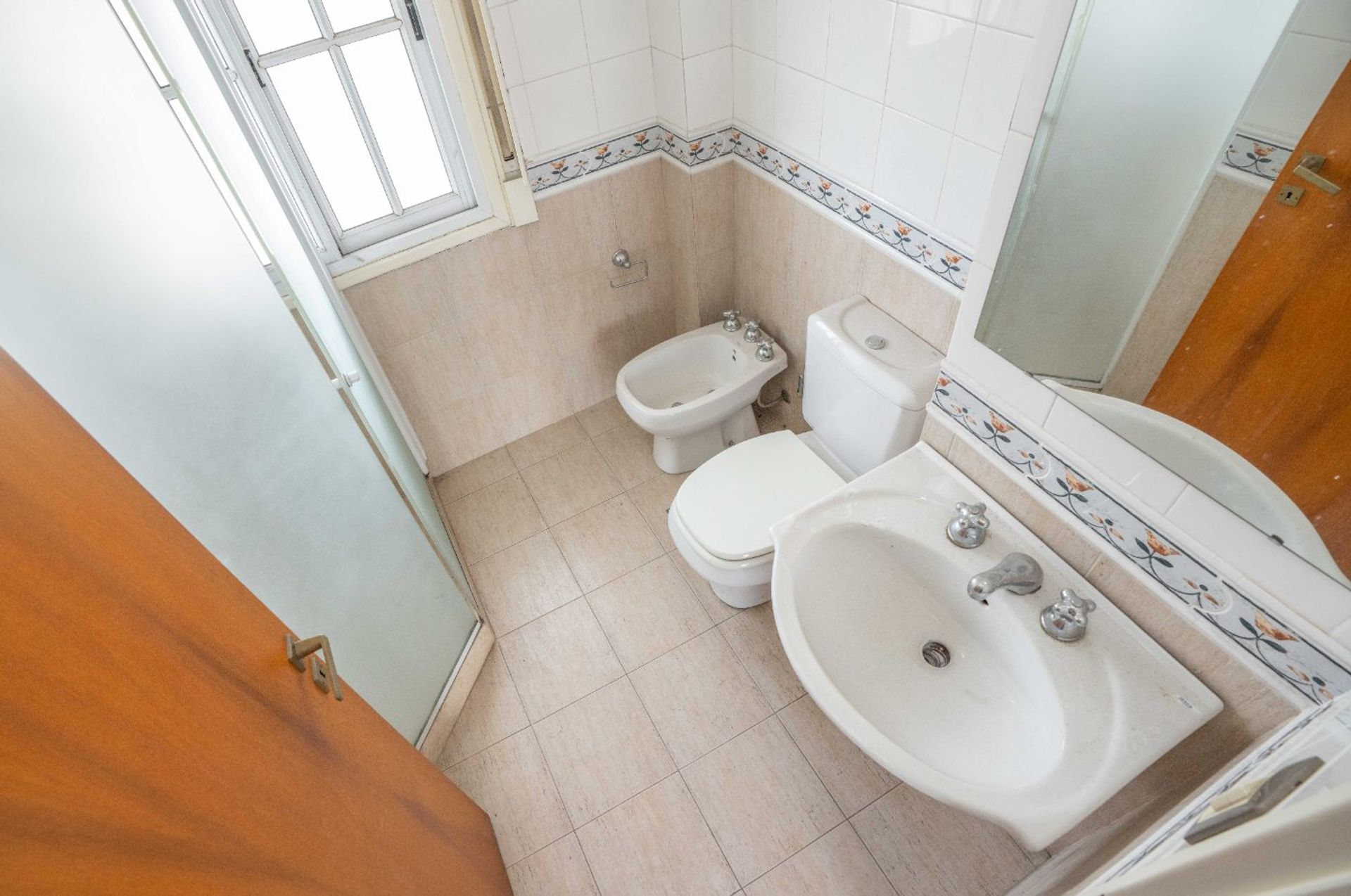 Venta Casa 7 Ambientes Olivos Roche Multifamiliar