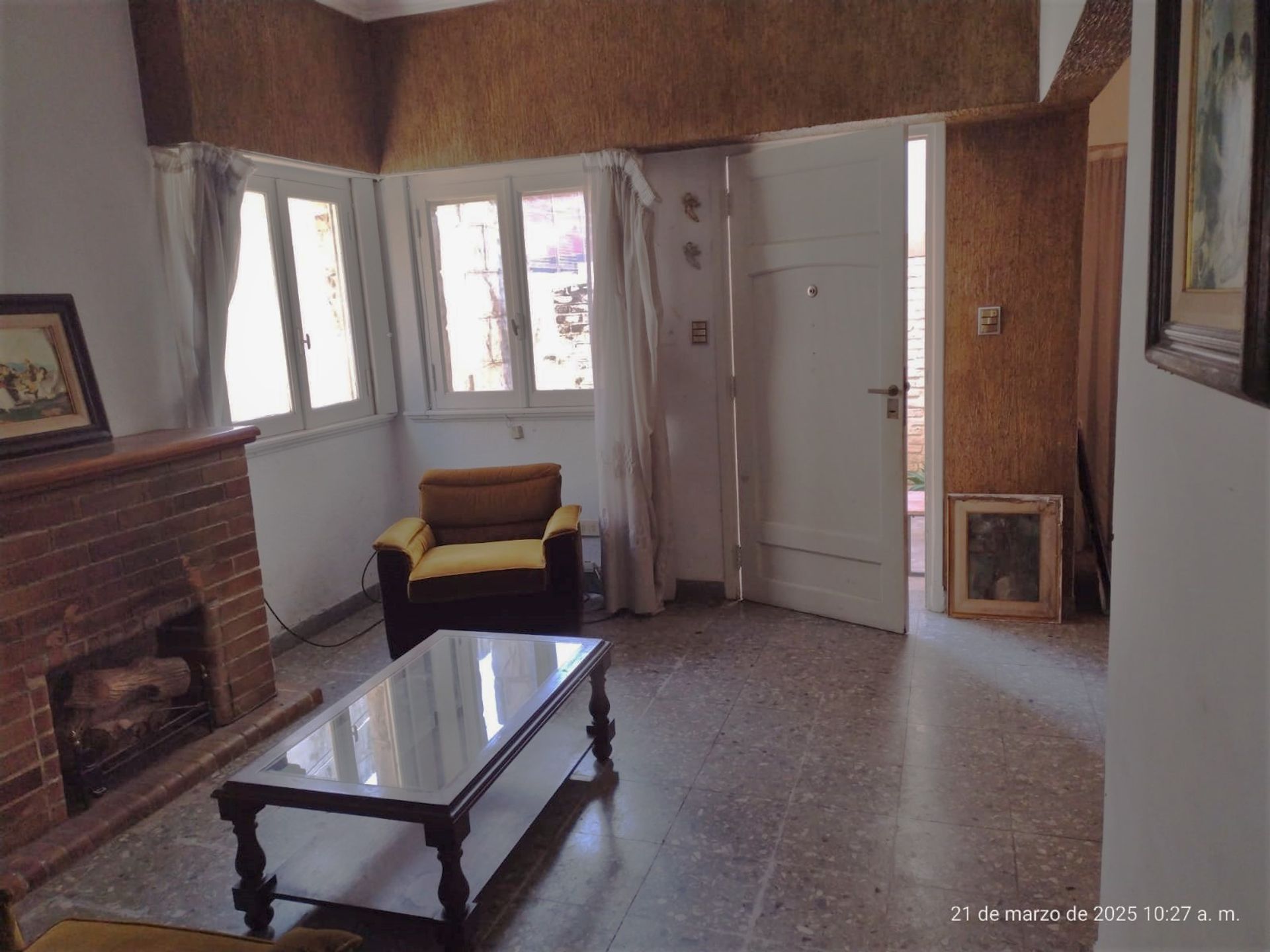 Apartment 3/4 rooms, Ctfte, patio, grill, light, sun, to be renovated