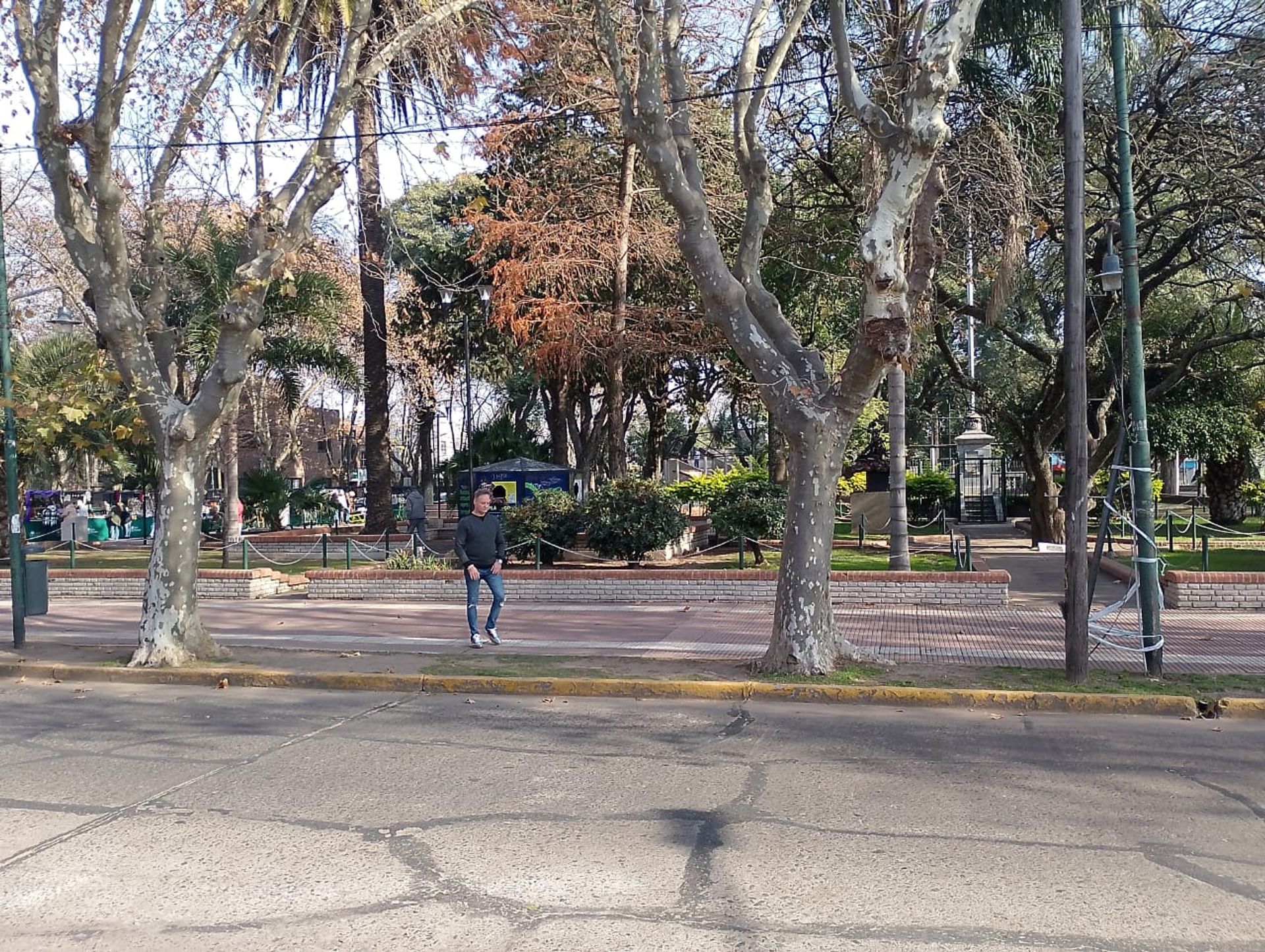 Casa De 4 Amb. A Refaccionar Martinez Residencial