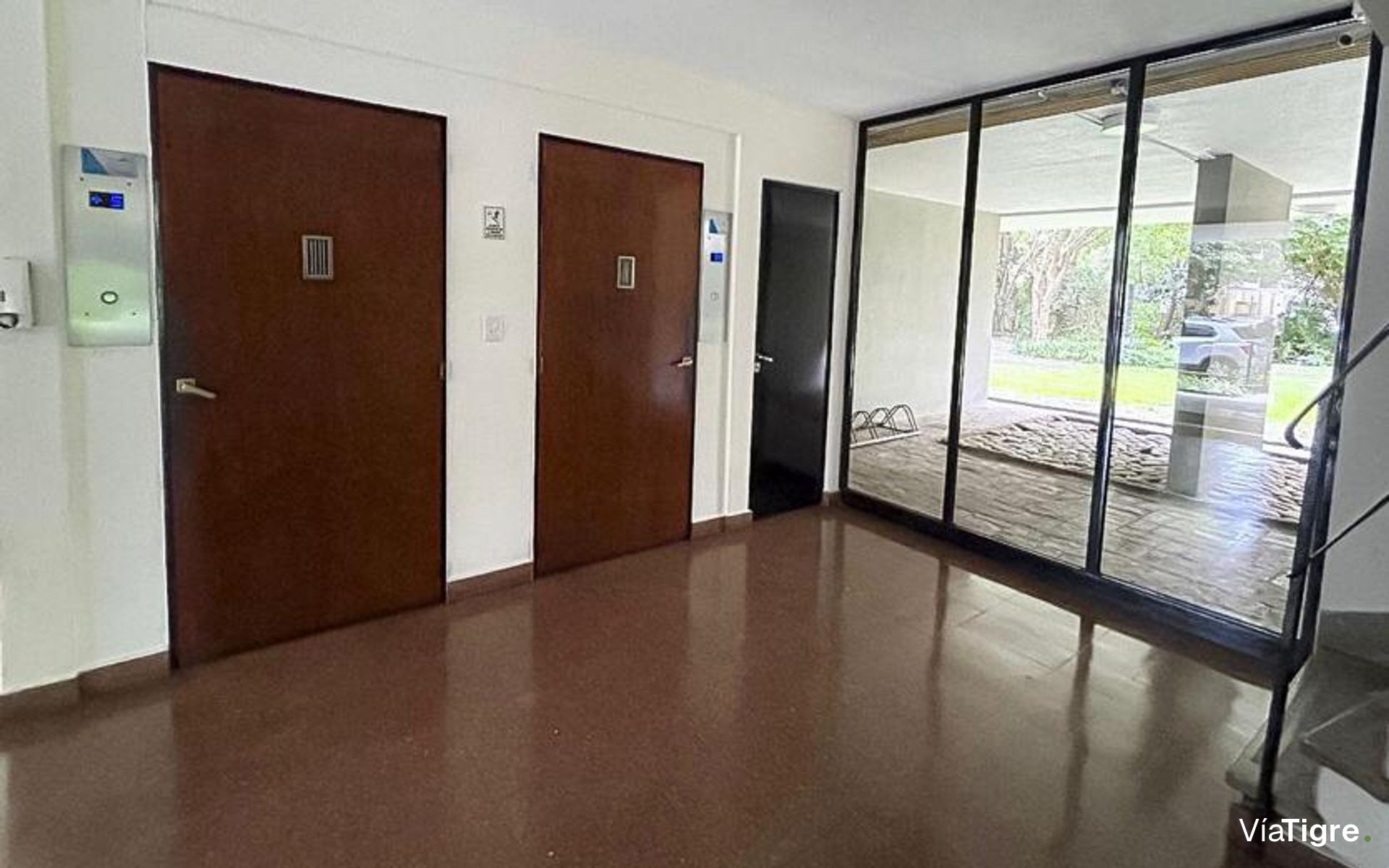 Departamento 4 amb. venta en Acassuso con Balcon
