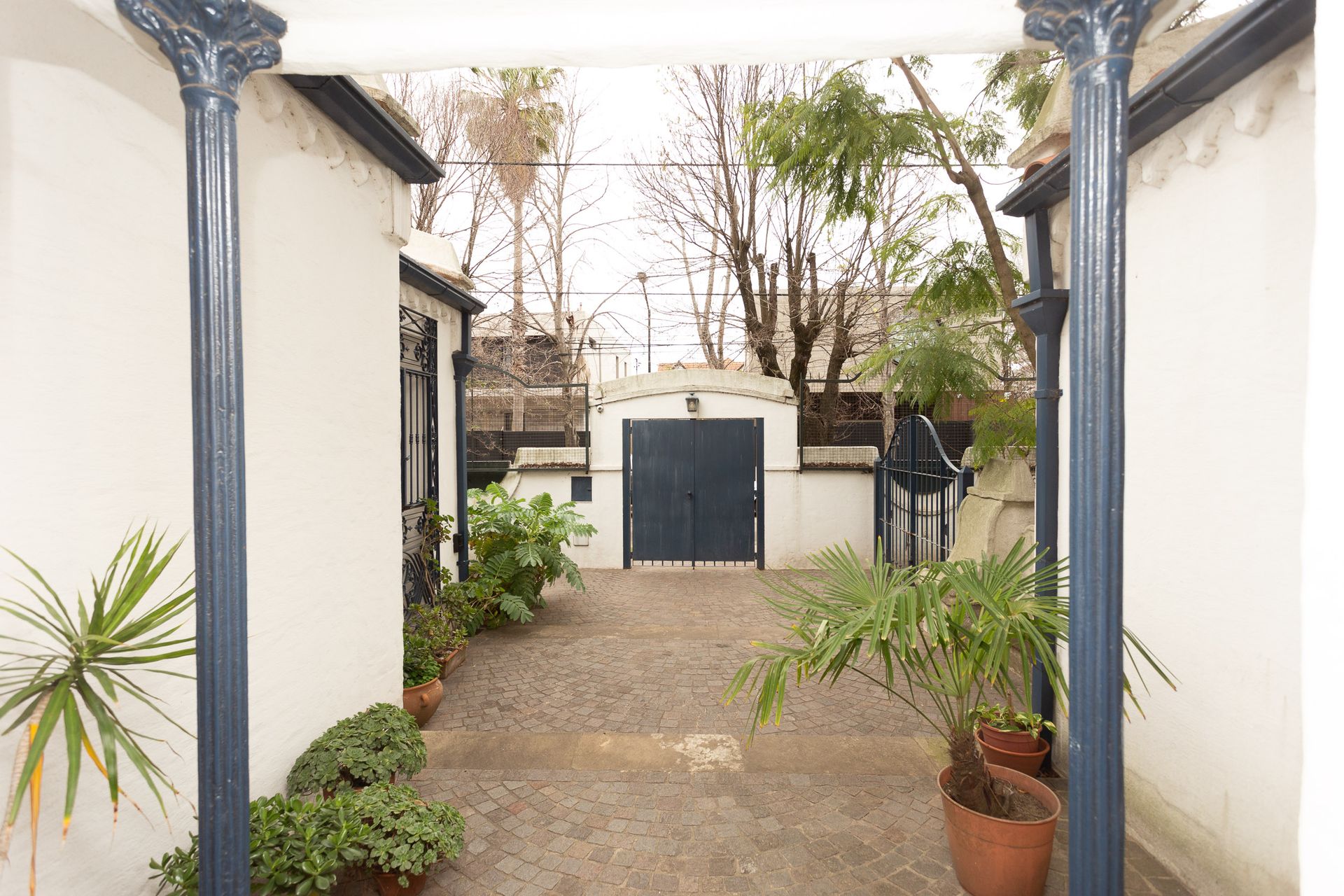 Casa en Venta Martínez Pileta y Jardin Impecable