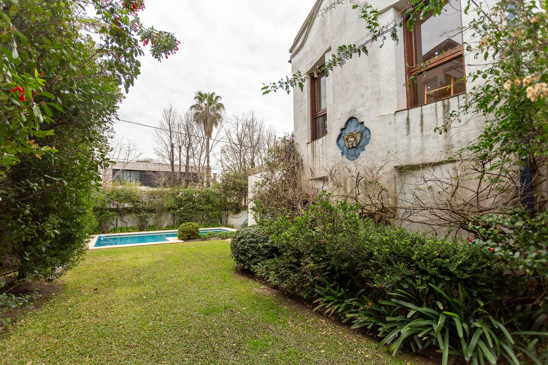 Casa en Venta Martínez Pileta y Jardin Impecable