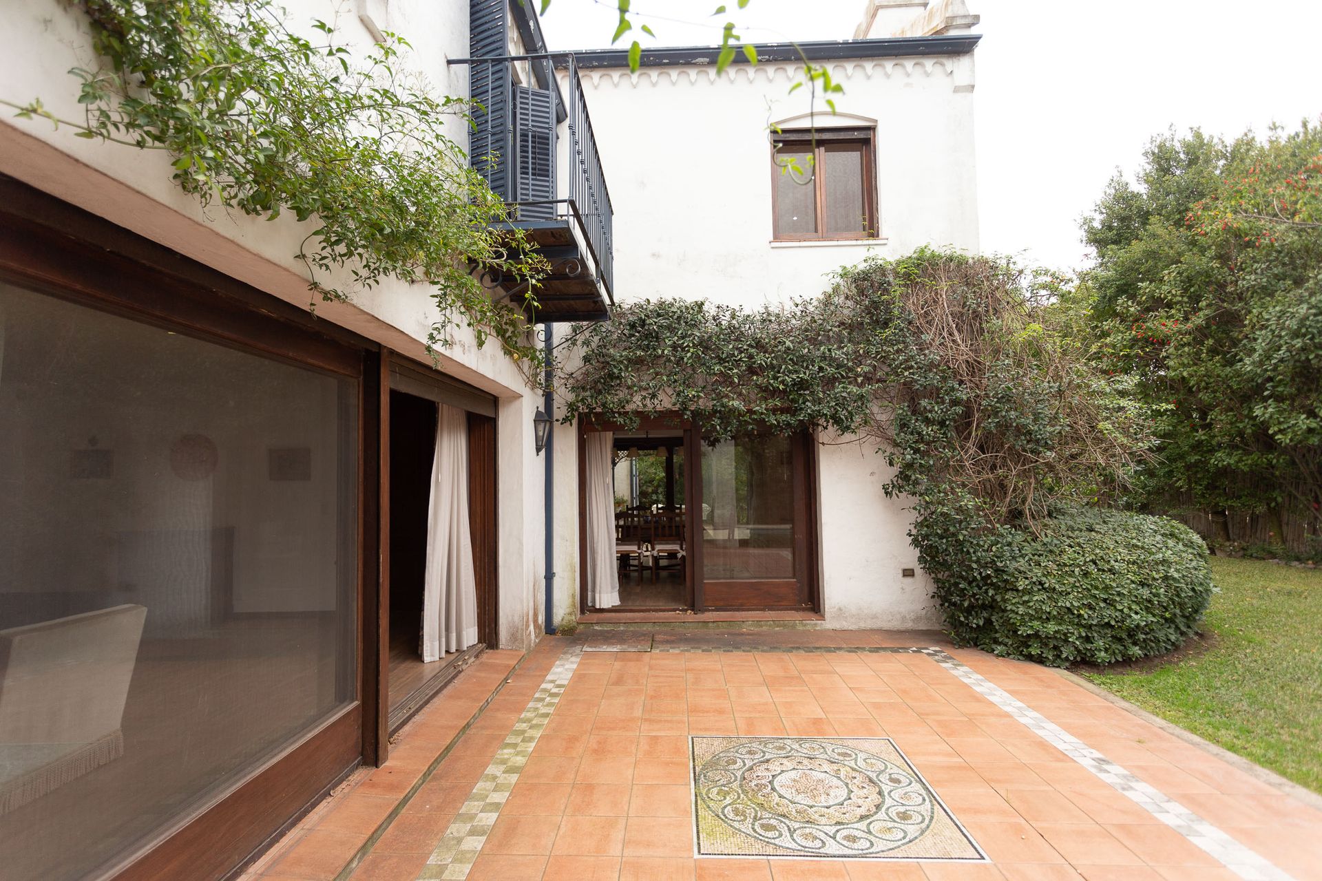 Casa en Venta Martínez Pileta y Jardin Impecable