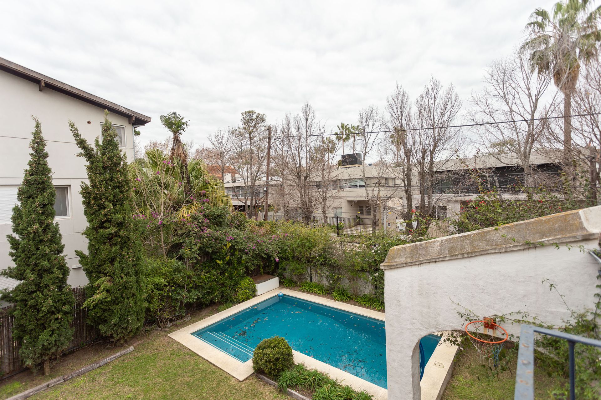 Casa en Venta Martínez Pileta y Jardin Impecable