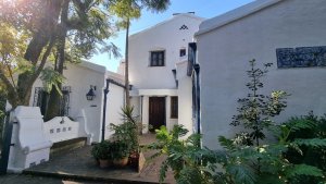 Casa en Venta Martínez Pileta y Jardin Impecable