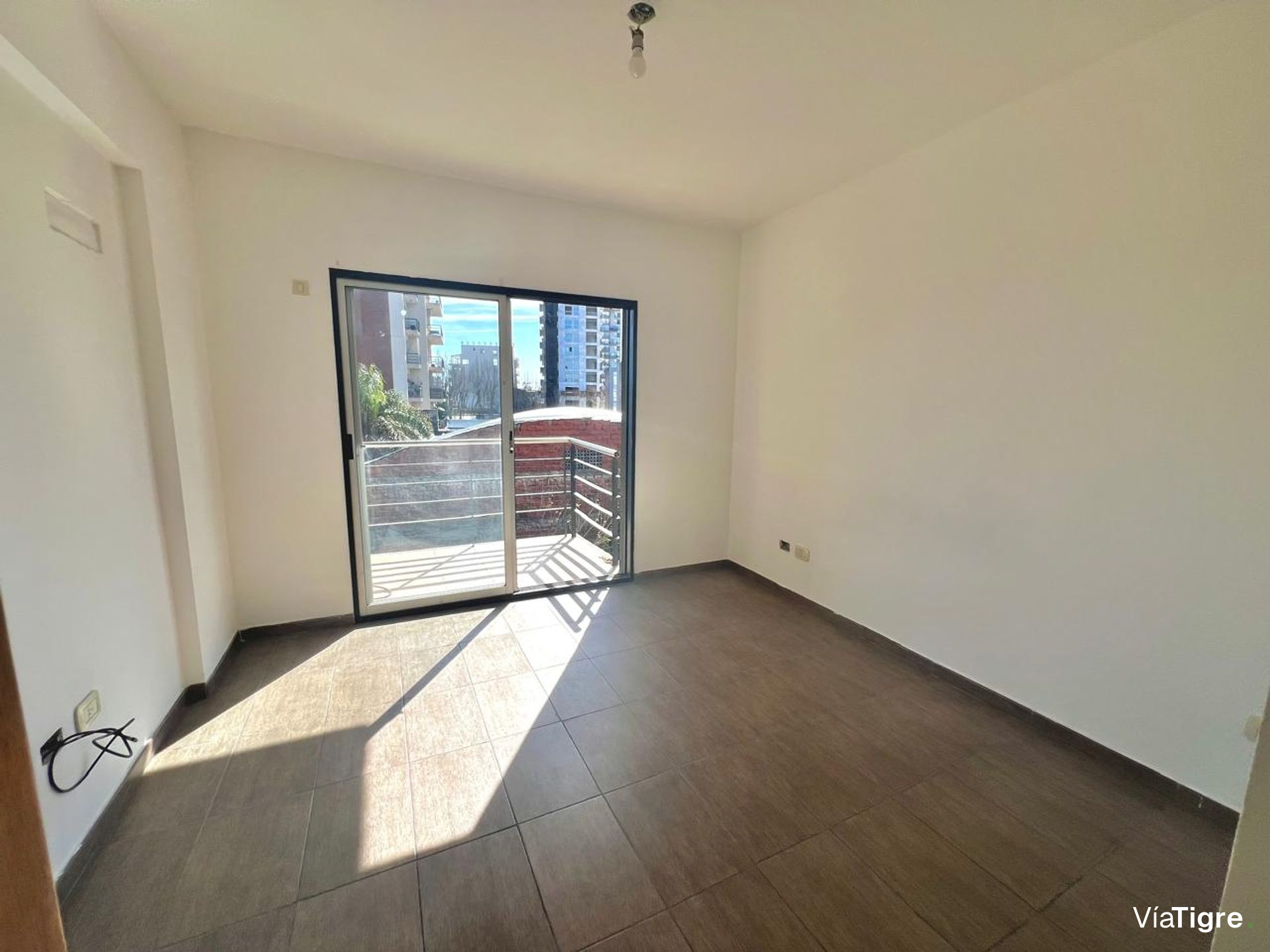 Alquiler Departamento 2 Ambientes Tigre- Terrraza