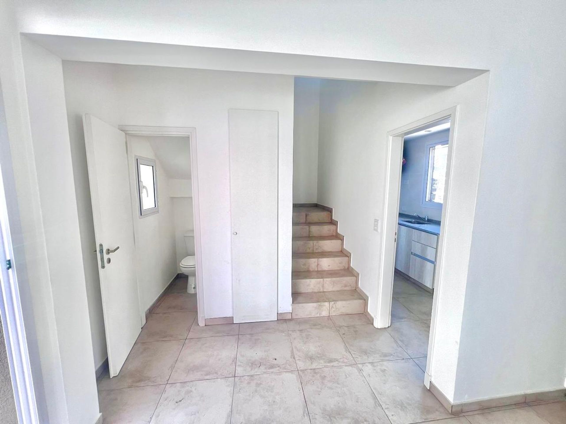 Venta Casa Duplex 2 Ambientes-Tigre Centro Jardin