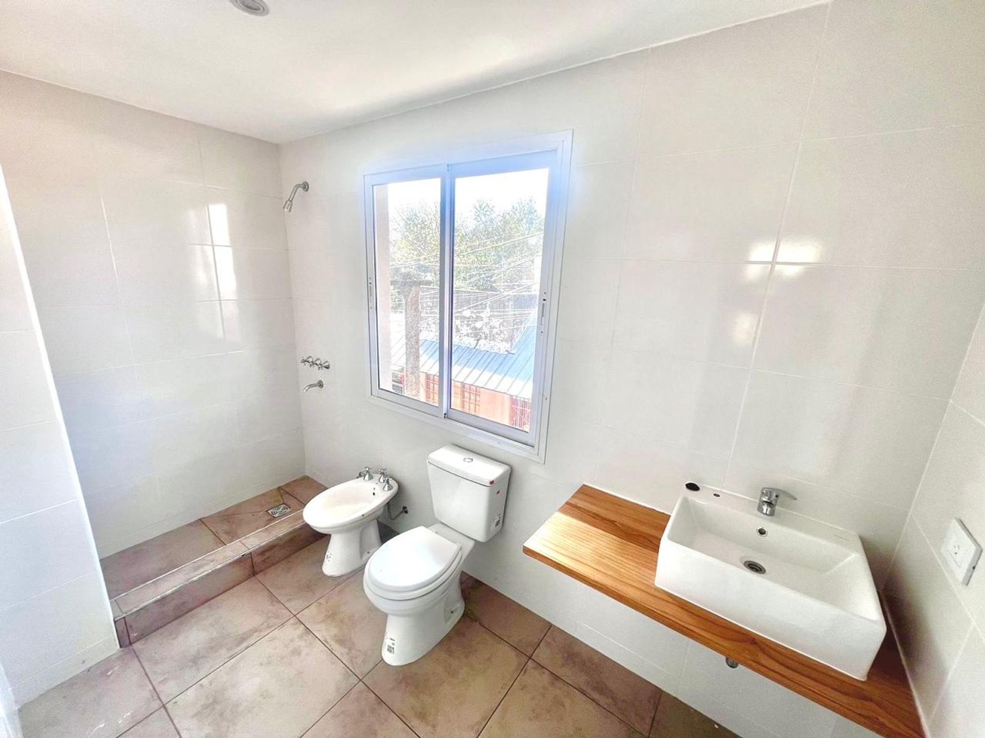 Venta Casa Duplex 2 Ambientes-Tigre Centro Jardin