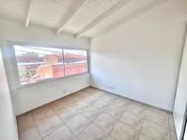 VENTA 2 AMBIENTES CASA DUPLEX en TIGRE CENTRO