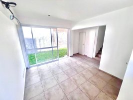 VENTA 2 AMBIENTES CASA DUPLEX en TIGRE CENTRO