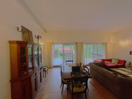 Chalet for Sale in Punta Chica, Palacio Sant Souci