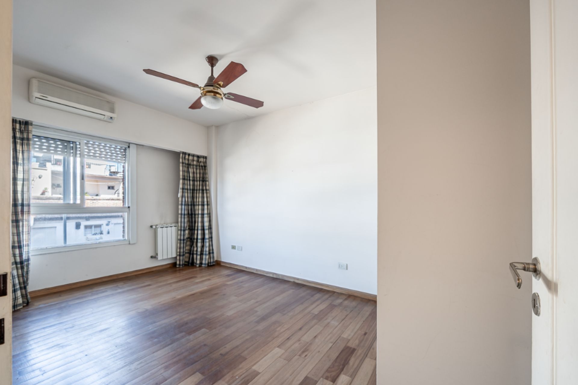 Venta Departamento 3 Amb Peron 400 San Fernando