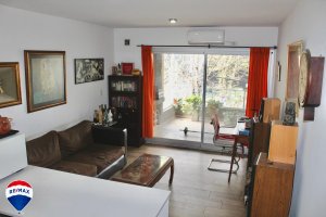 Apartment 2 Rooms Punta Chica with Garage and Double Balcony