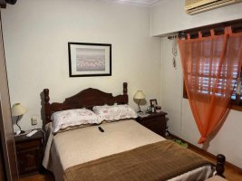 Sale: 4-room House Vicente Lopez