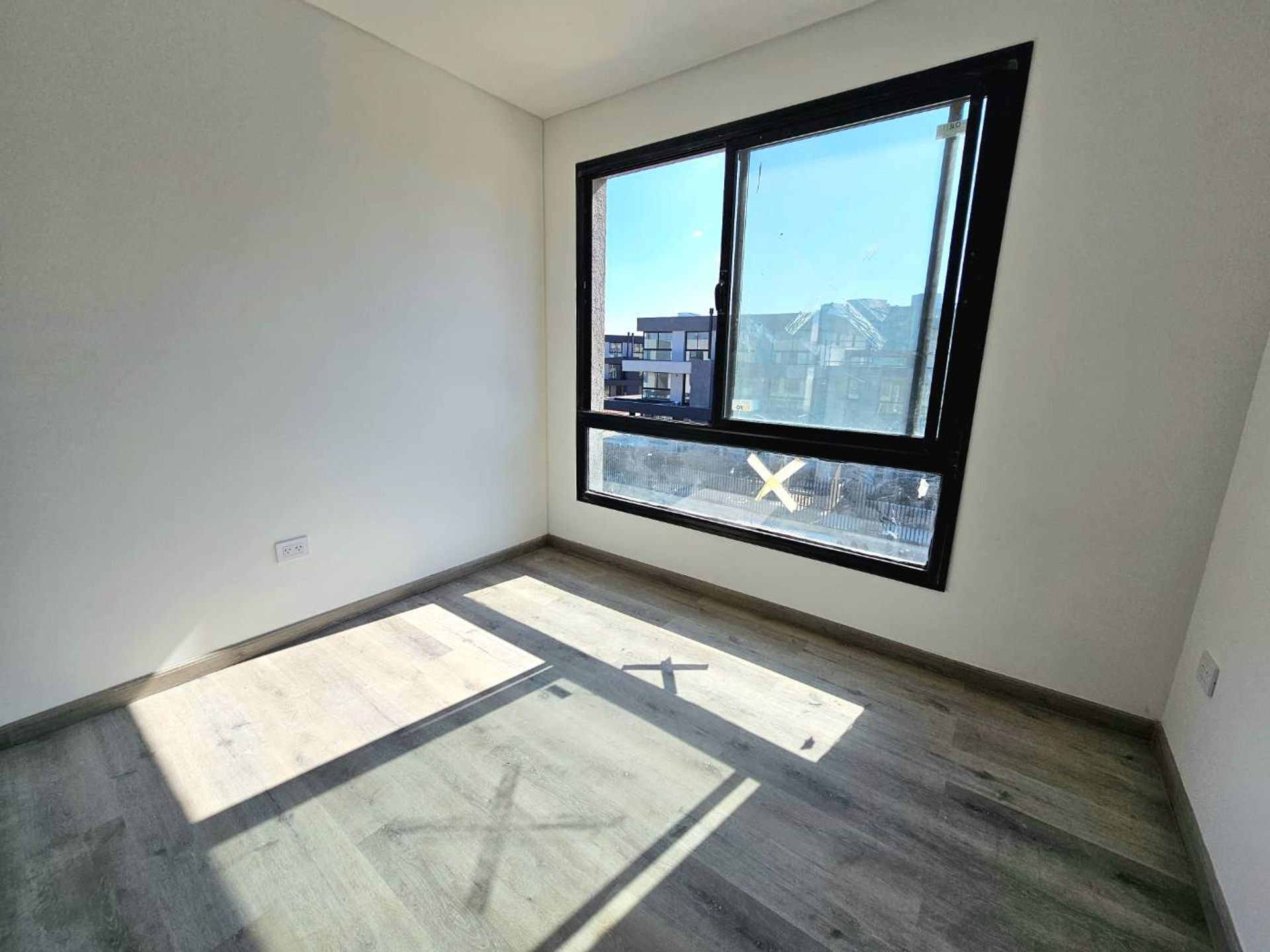 Venta Depto 4 Amb C Terraza Nordelta Financia